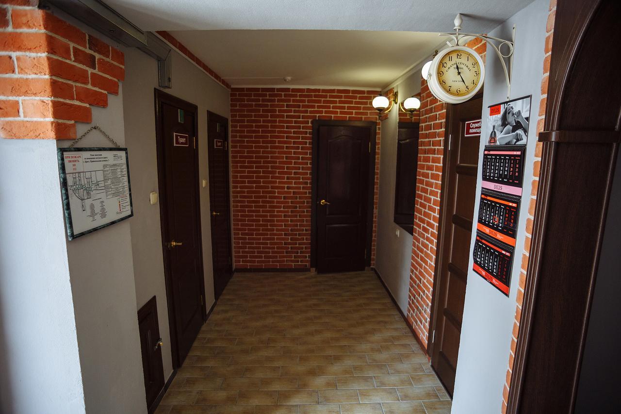 Hostel Brest-Litovsk В Центре - Заселение 24Х7 Exteriör bild