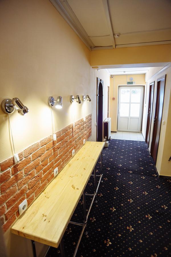 Hostel Brest-Litovsk В Центре - Заселение 24Х7 Exteriör bild